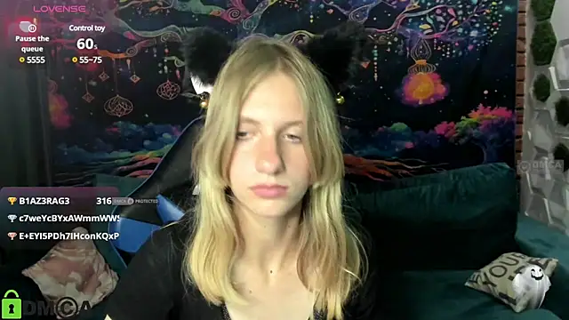 Olisa_fox webcam