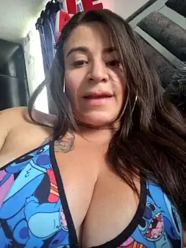 Alona_Evans webcam