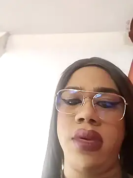 milabiggcoock webcam