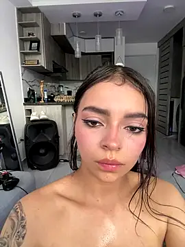 TaylorGreys webcam
