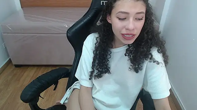 danatella_a webcam