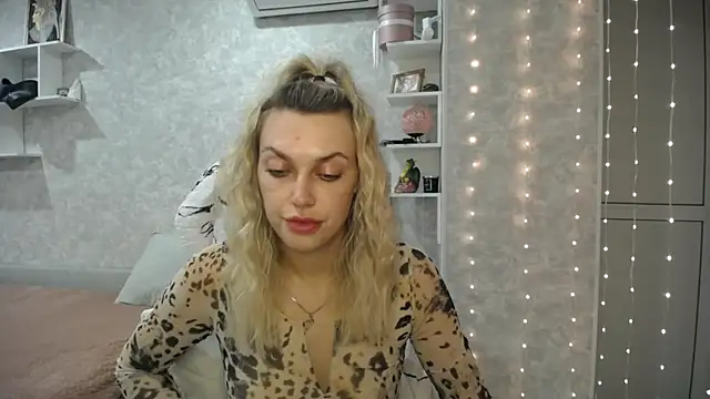 NickyAdamidi webcam