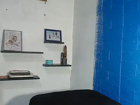  WildAsianHorseDICKts chat room