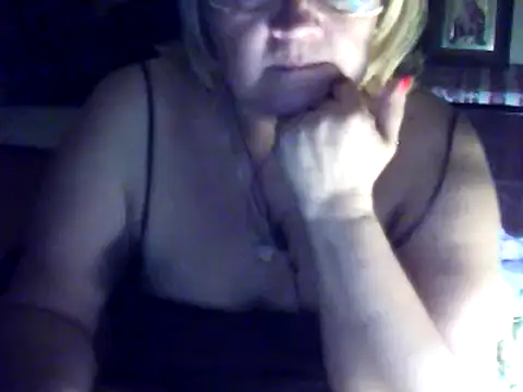 Violet5364 webcam