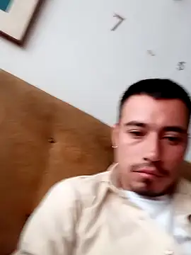 Bogotano34x webcam