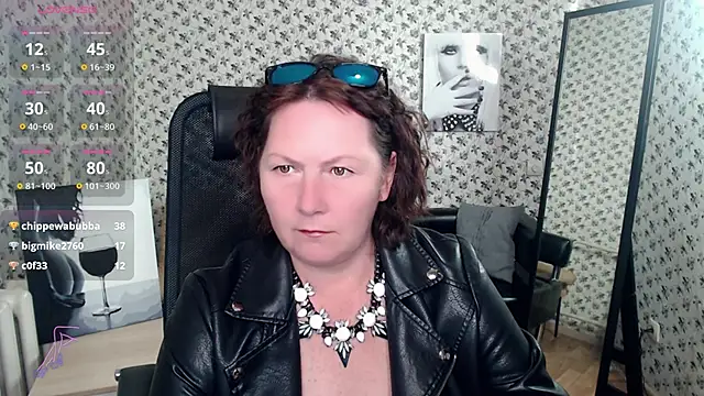 milf_hornys webcam