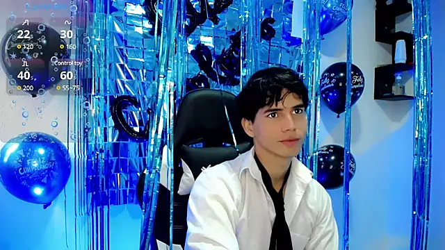 Tayson_Rivers webcam