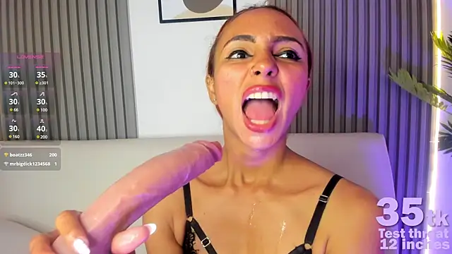 KELSEY_FOXY webcam
