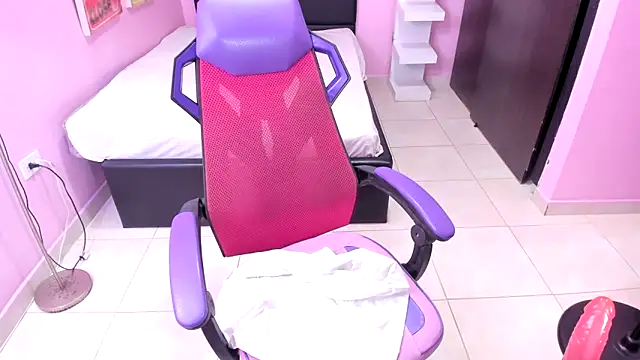 mommy_whore_slut webcam
