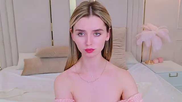 MarybethSnow webcam