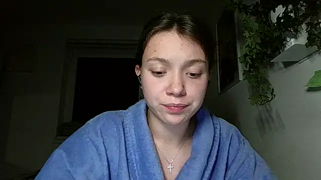 WonderAngela webcam