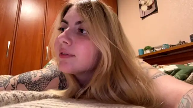okapiClaire webcam