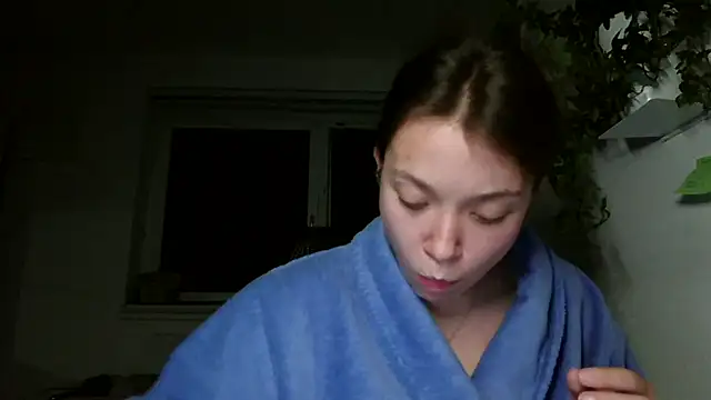 WonderAngela webcam