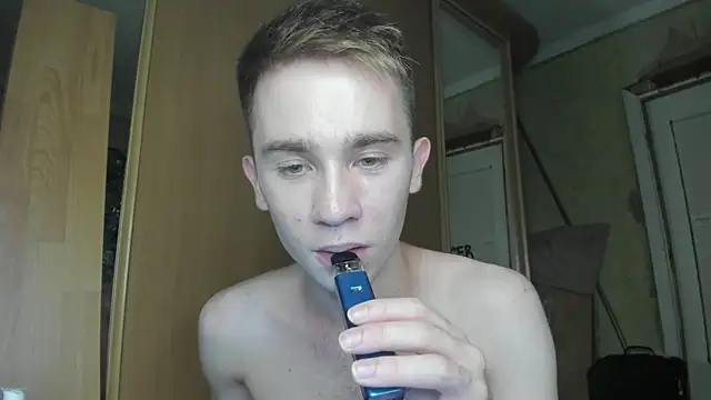 Boris_beautifulass webcam