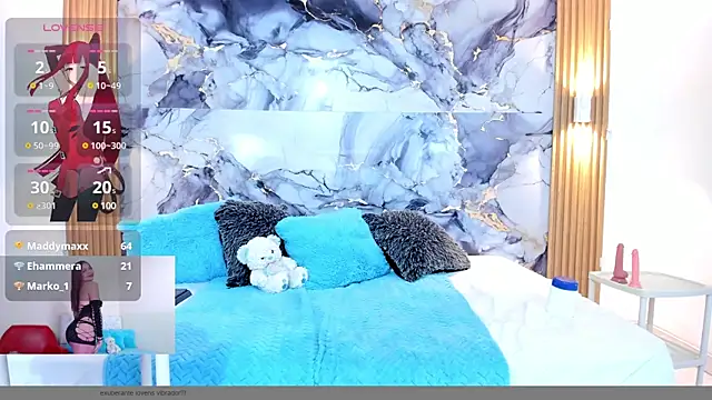 luna_hoott webcam