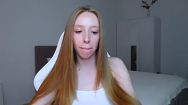 nude webcam chatroom Luna Insniity