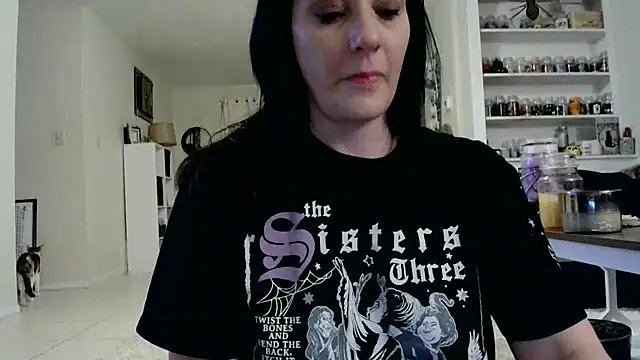CrystalLakeXO webcam