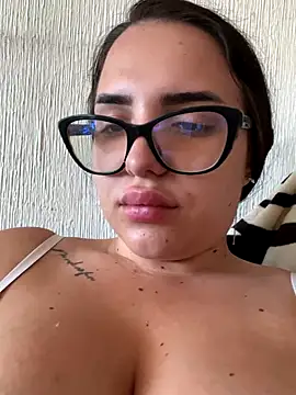 diamond_glow webcam
