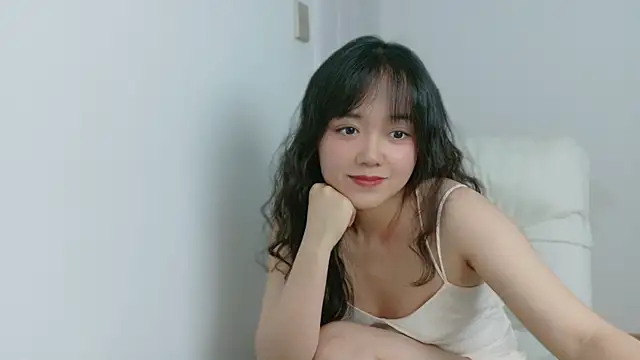  momo-small chat room