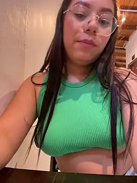 KrystalEvanss webcam