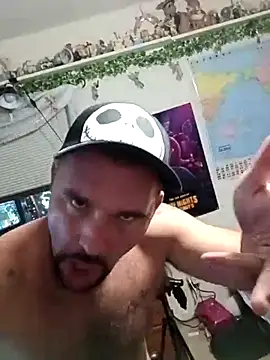 Daddylongleg690 webcam
