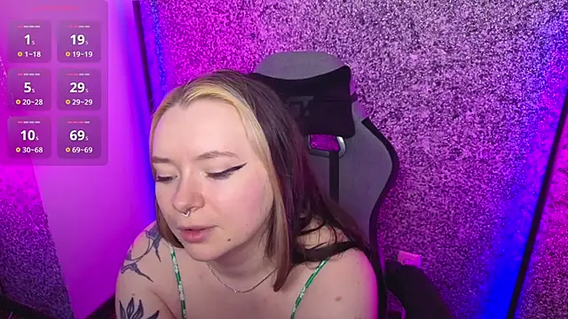 SadPotato_ webcam