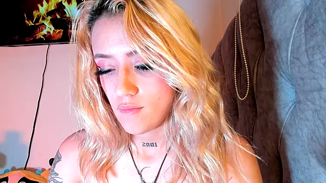 Sabrina_Cole webcam