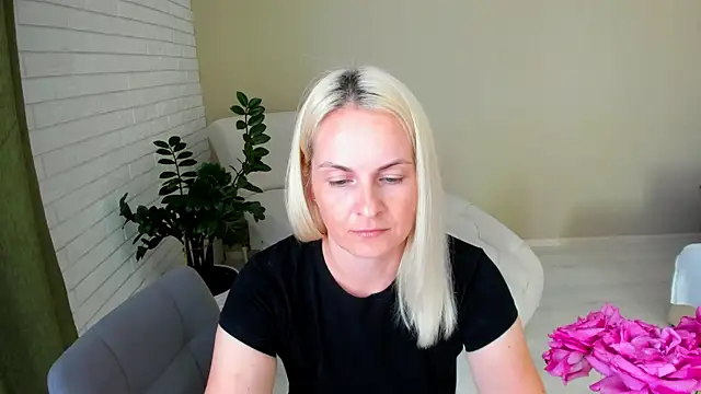 Alicee_Gracee webcam
