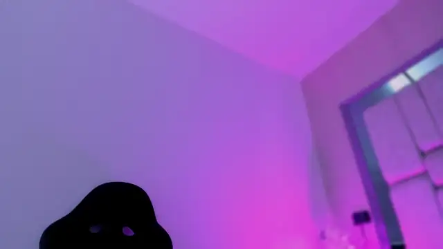 Samarafernandez webcam