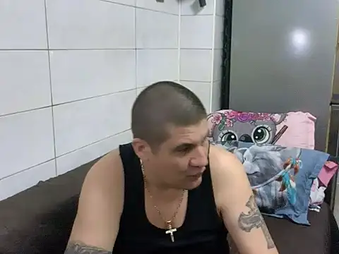SpartacusDaddy48 webcam