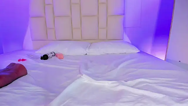 Alexa__Blue webcam