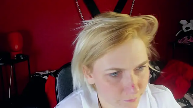 AliceMaurik webcam