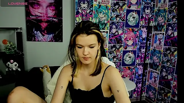 videochat nude Kati Li