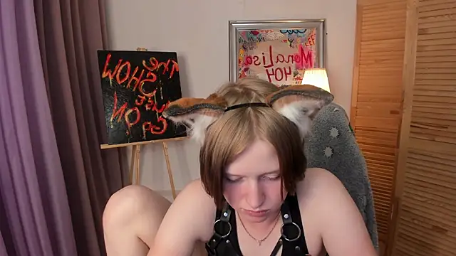 ayakskalermonss - Ayakskalermonss's free webcam - UK Sex Cams