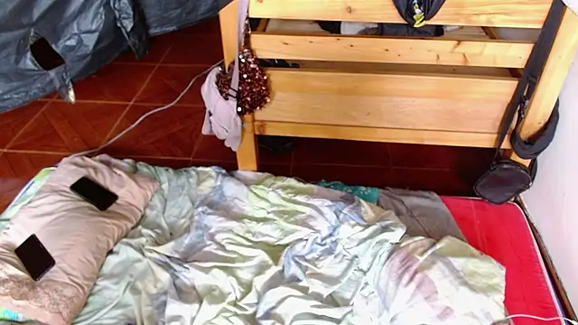Модель: Naicollsxxx