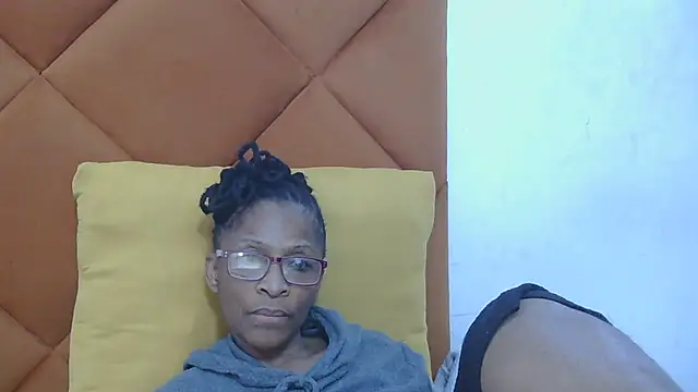 Sugarpoppy24 webcam