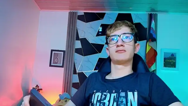Erik_Osorio webcam