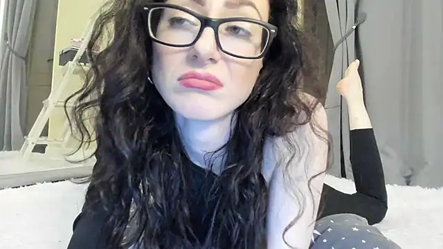 Baby_Jewel webcam