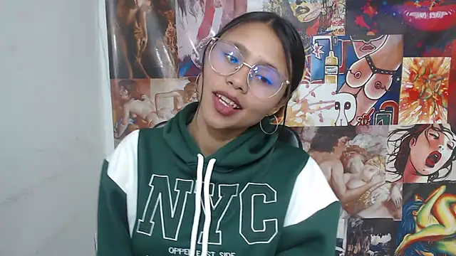SofieLove_01 webcam