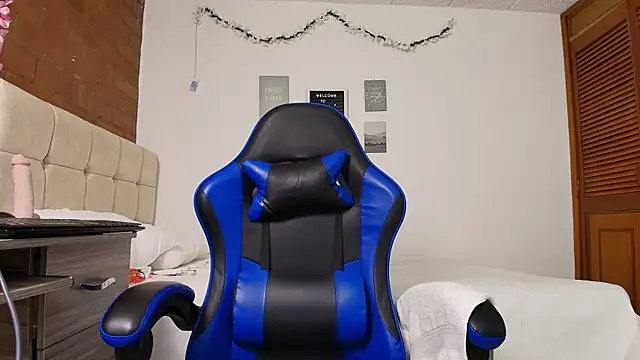 dulce_mariaa___ webcam