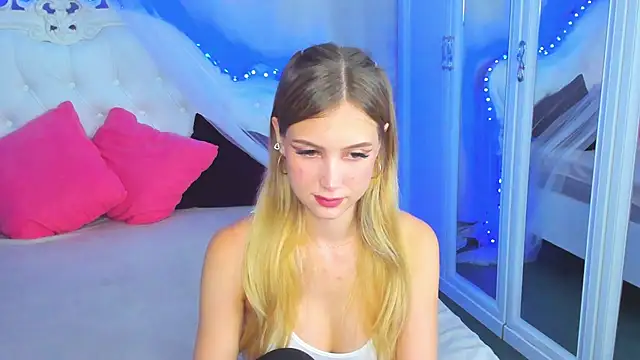VitalinaBlue webcam