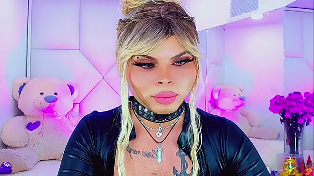 AdanKinng webcam