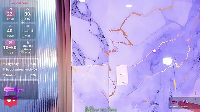 zyle_boobs