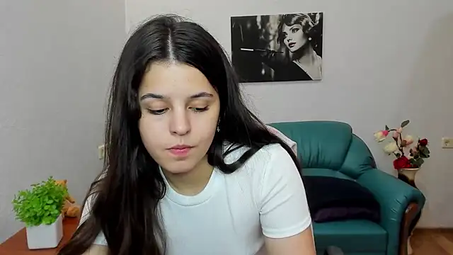 Molly_Owens webcam