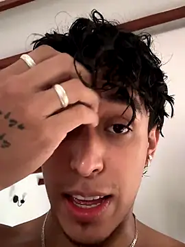 Mattew_Dluca_ webcam