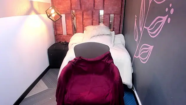 Isa_Thompson__ webcam