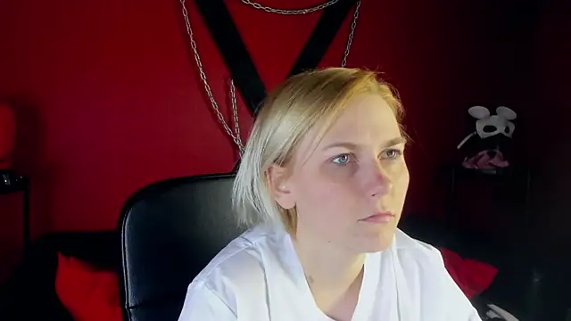 AliceMaurik webcam