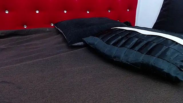 srta_luciana webcam