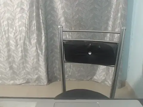 cute-priy webcam