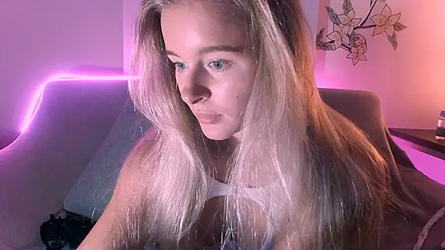 Eva_Jaya webcam